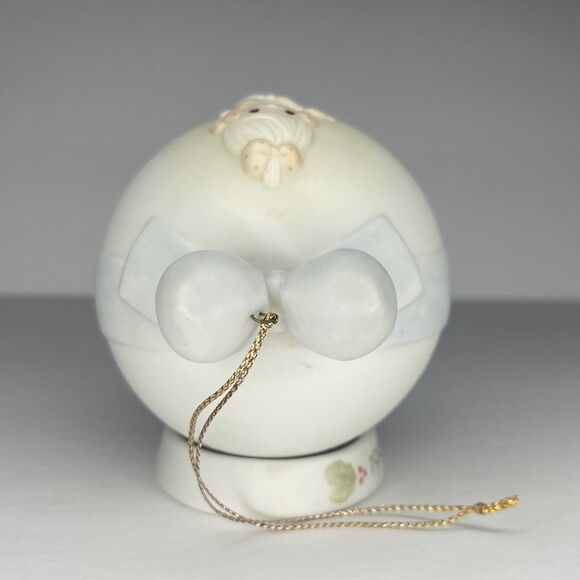 Precious Moments 1992 Christmas Ornament “But The Greatest Of These Is Love” - Picture 5 of 6